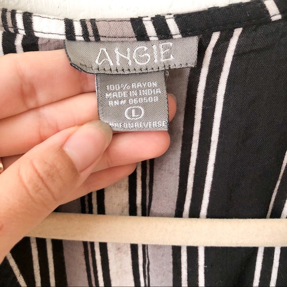 ❌SOLD❌ANGIE Striped V-Neck Button Front Dress - Picture 3 of 5